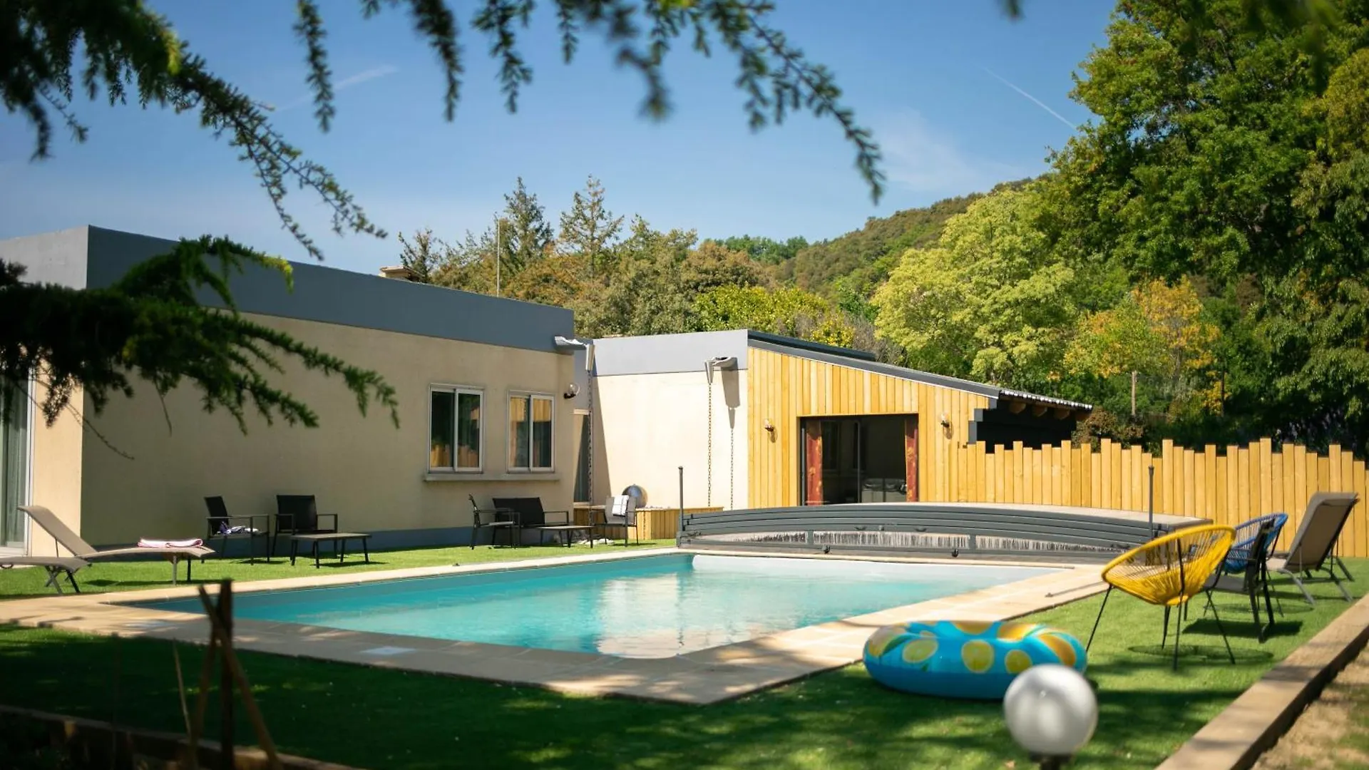 Villa Montplaisir 180M2, Jacuzzi, Parc De 20000M2 Charmes-sur-Rhone
